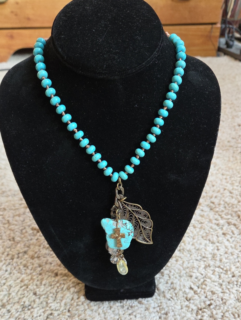 Plunder Necklace - Leather and Turquoise Look